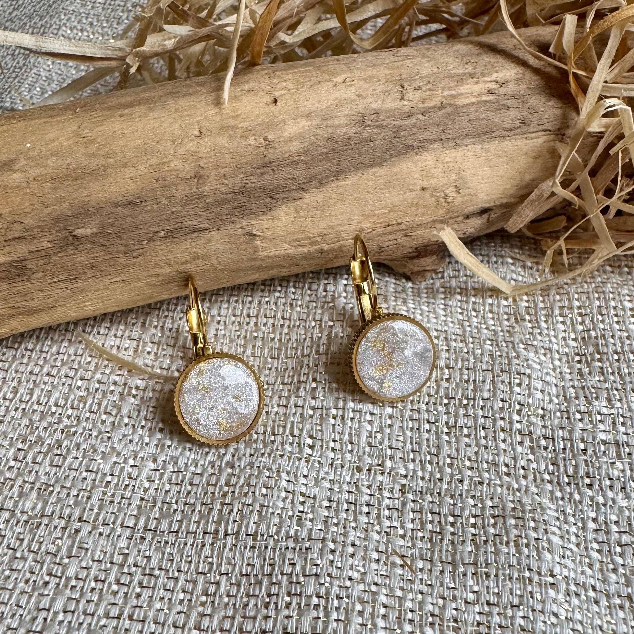 Boucles d'oreilles 'Doya' — vue 2 — bijou artisanal Tipoïa Bijoux