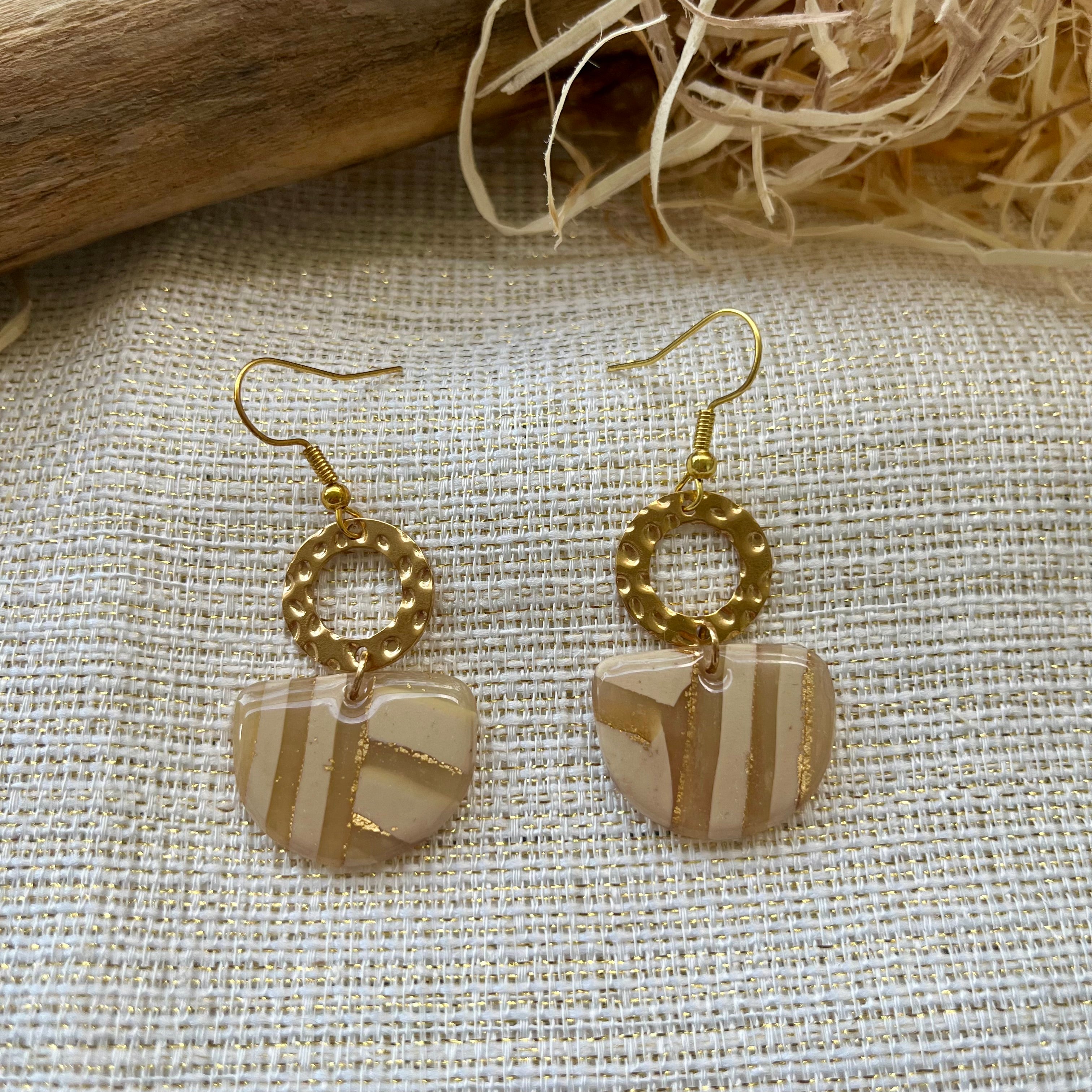 Boucles d'oreilles 'Lyra' — vue 2 — bijou artisanal Tipoïa Bijoux