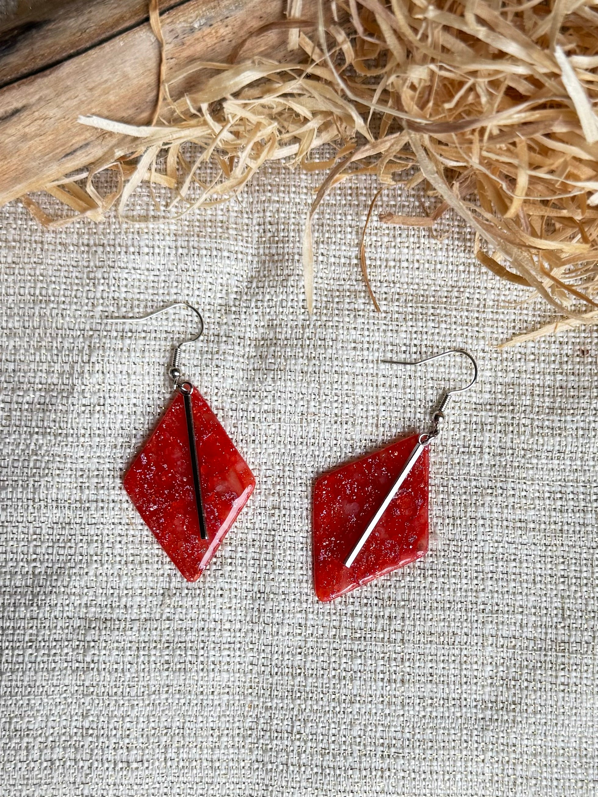 Boucles d'oreilles 'Sola' — vue 3 — bijou artisanal Tipoïa Bijoux