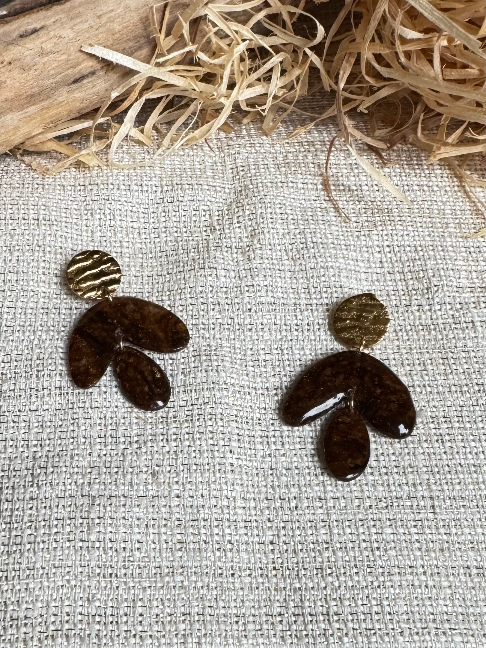 Boucles d'oreilles 'Zila' — vue 2 — bijou artisanal Tipoïa Bijoux