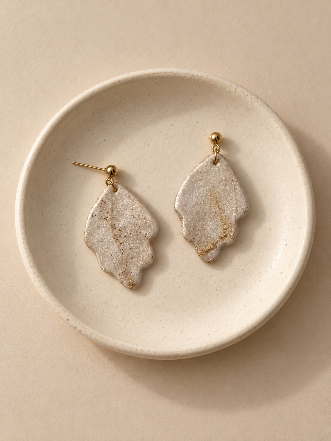 Boucles d'oreilles feuille - bijou artisanal Tipoïa Bijoux