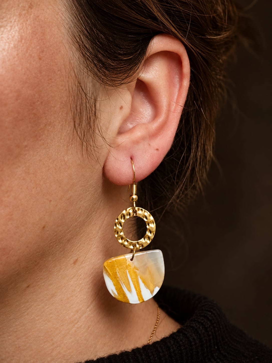 Boucles d'oreilles 'Lyra' - vue 4 - bijou artisanal Tipoïa Bijoux